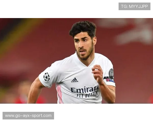 阿森西奥若被重塑为纯前锋,或能保住位置 阿森西奥若被重塑为纯前锋,或能保住位置