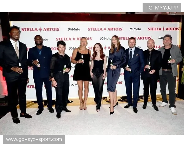 同框秒杀大片感！贝克汉姆和萨巴伦卡这张合影我锁了！，贝克汉姆去过巴萨吗