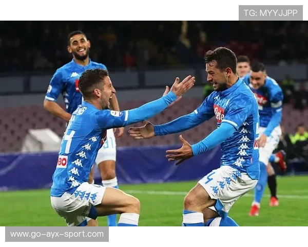 那不勒斯主帅称赞球队执行力，目标重返欧冠席位，那不勒斯著名球员