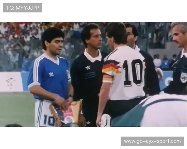 马特乌斯热评马拉多纳：真正的足球之王！，足球王马拉多纳简历